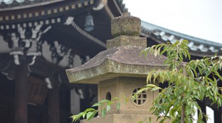 Stone lamp Shrein Kyoto